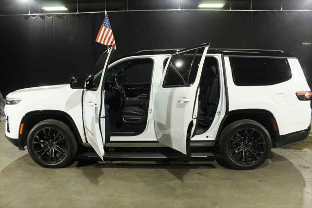 2026 Jeep Grand Wagoneer Summit Obsidian 4x4