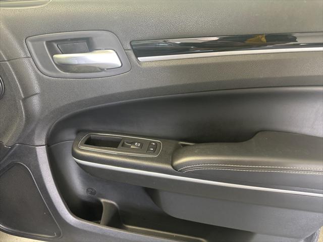 2023 Chrysler 300 300S