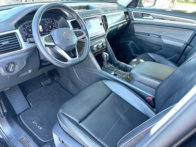 2022 Volkswagen Atlas 3.6L V6 SE w/Technology
