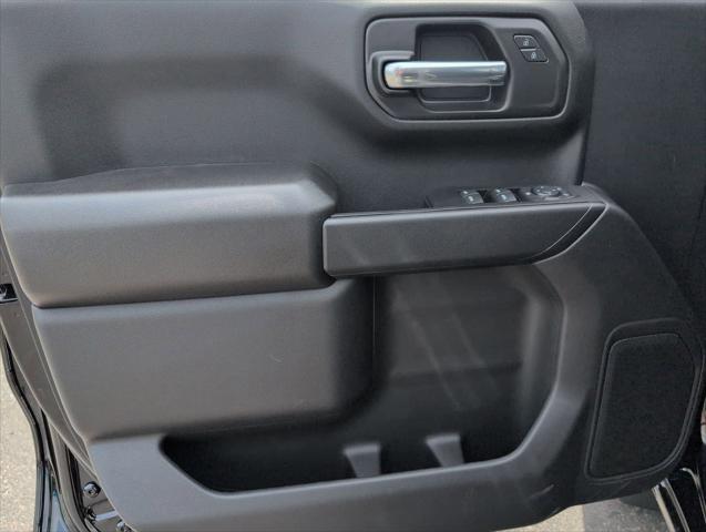 2026 Chevrolet Silverado 1500 2WD Crew Cab Short Bed Custom