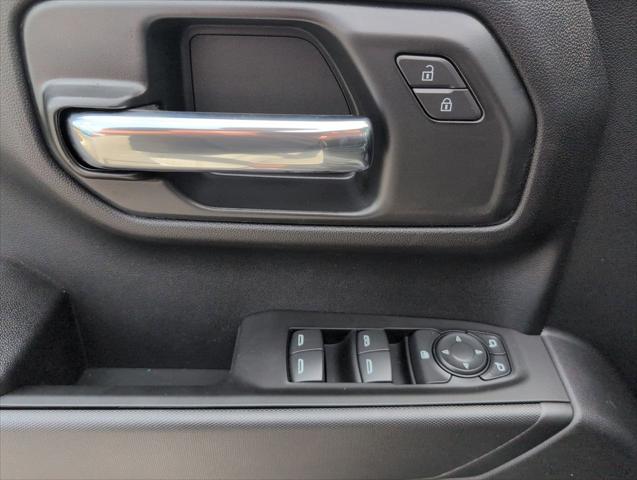 2026 Chevrolet Silverado 1500 2WD Crew Cab Short Bed Custom