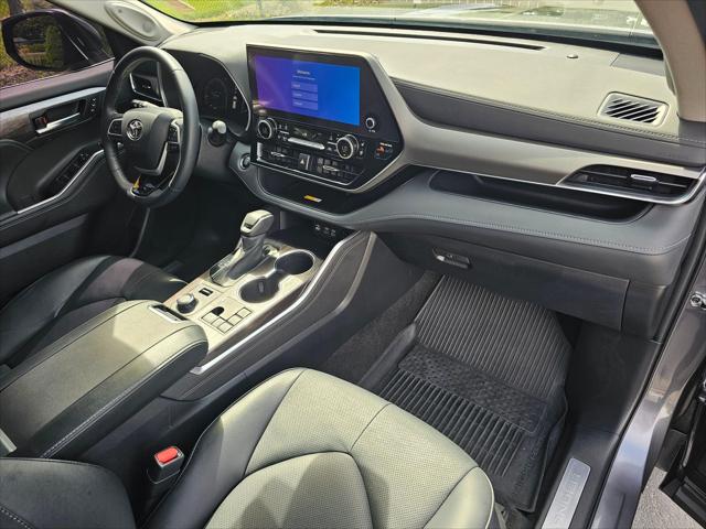 2023 Toyota Highlander Limited