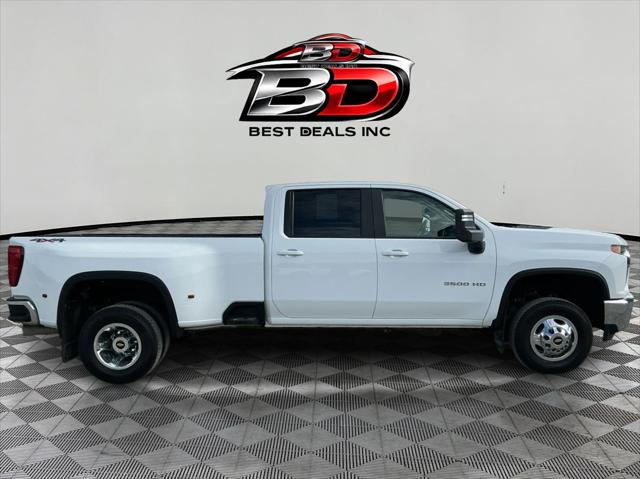 2022 Chevrolet Silverado 3500HD LT