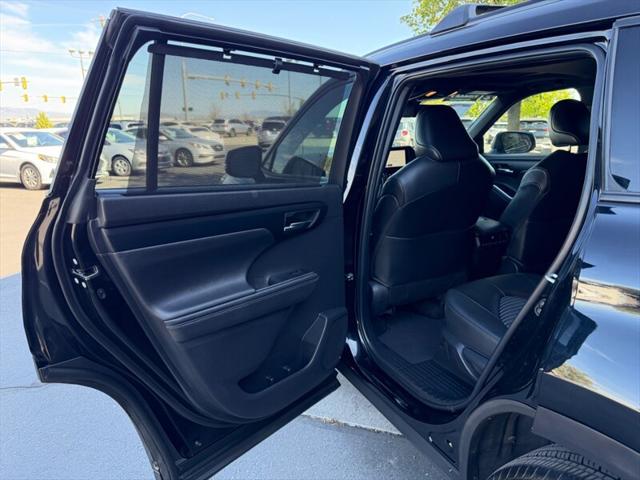 2023 Toyota Highlander XSE