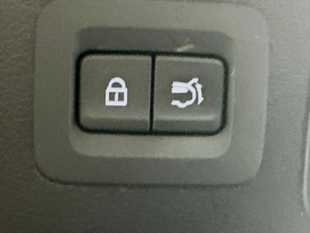 2025 Mazda X-90 3.3 Turbo Select Package