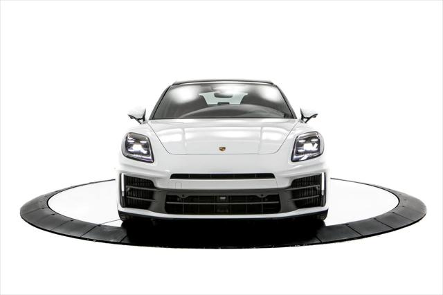2026 Porsche Panamera RWD