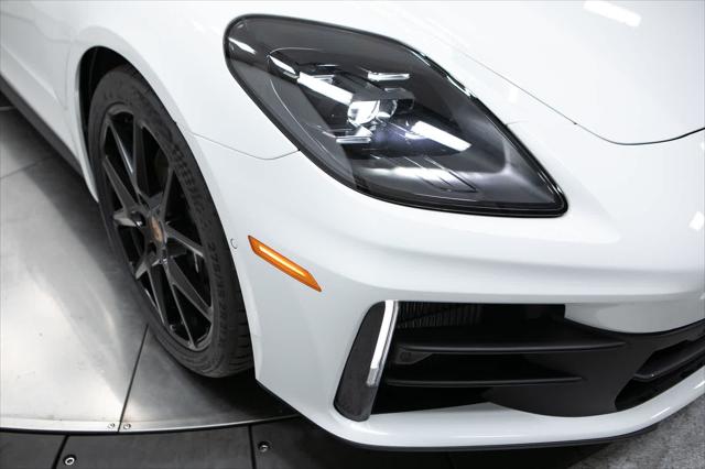 2026 Porsche Panamera RWD