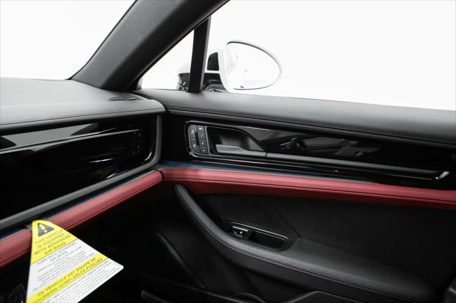 2026 Porsche Panamera RWD