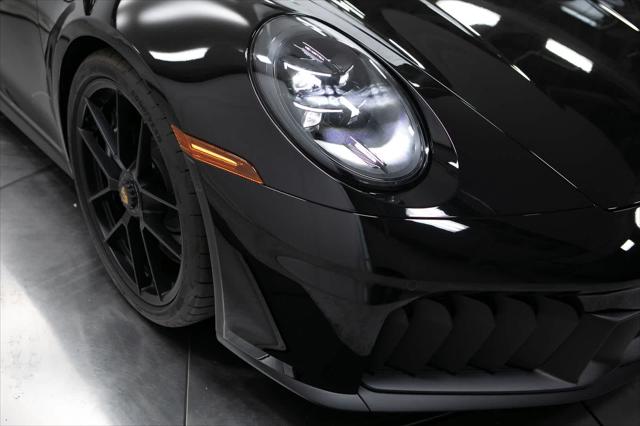 2026 Porsche 911 Carrera GTS Cabriolet