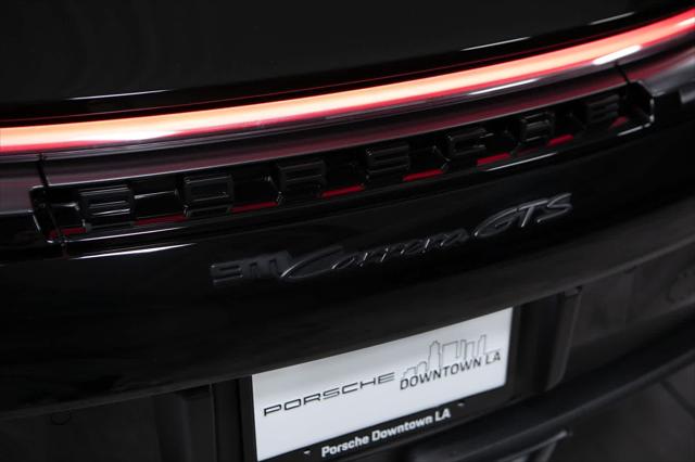2026 Porsche 911 Carrera GTS Cabriolet