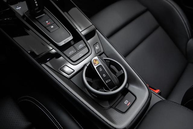 2026 Porsche 911 Carrera GTS Cabriolet