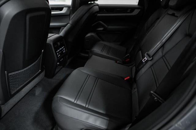2026 Porsche Cayenne Coupe AWD