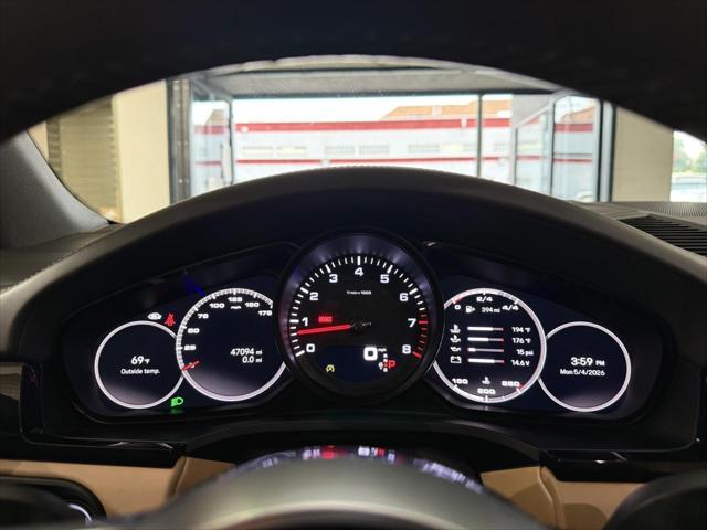 2023 Porsche Cayenne Platinum Edition