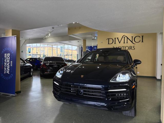 2023 Porsche Cayenne Platinum Edition