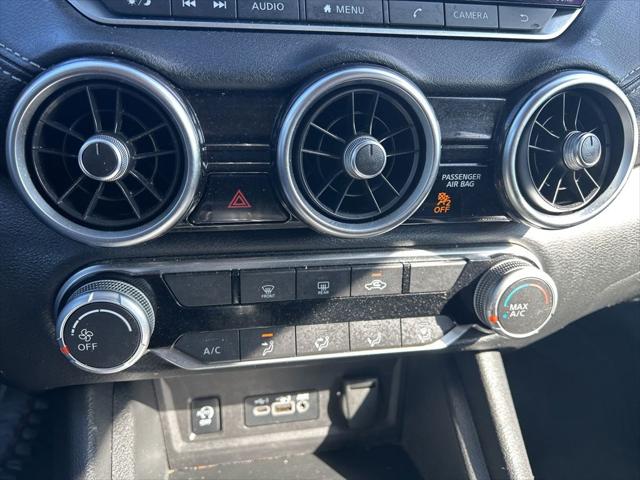 2024 Nissan Sentra SV Xtronic CVT