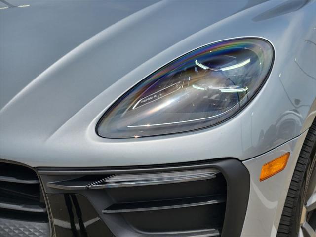 2022 Porsche Macan Base - Photo 9