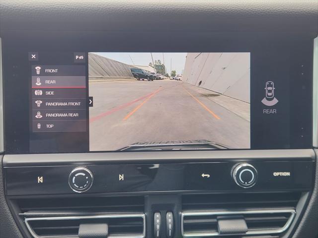 2022 Porsche Macan Base - Photo 17
