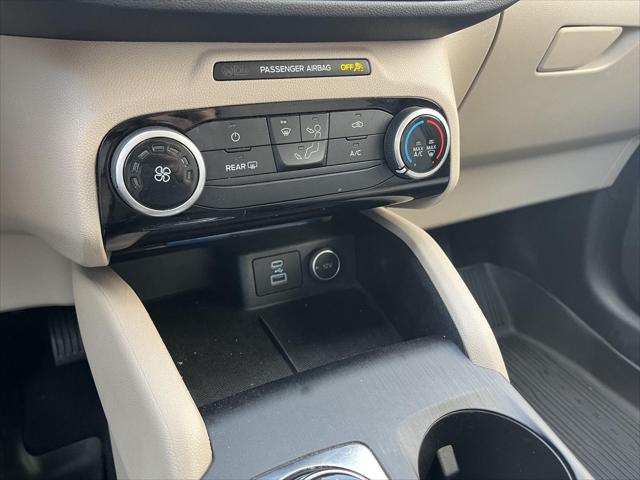 2021 Ford Escape SE