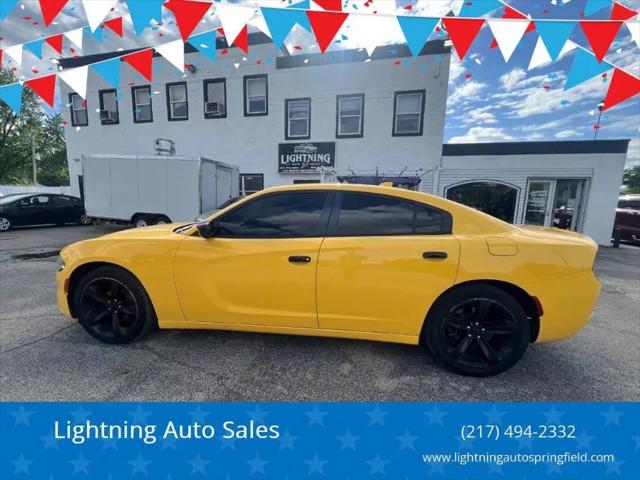 2017 Dodge Charger SXT RWD for sale in Springfield, IL