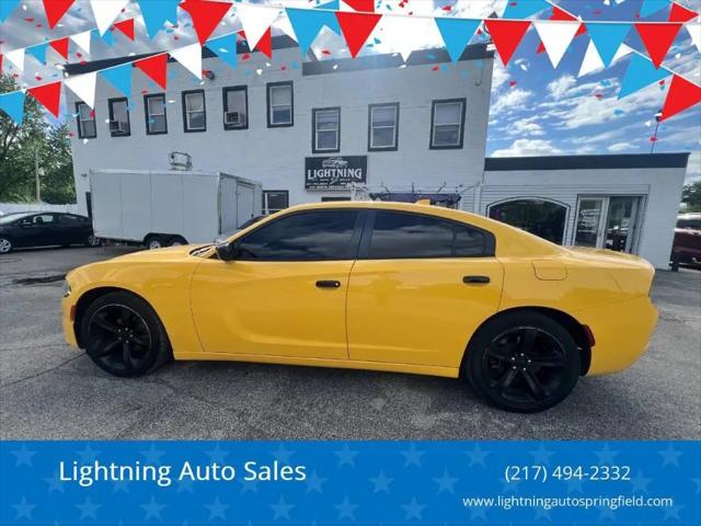 2017 Dodge Charger SXT RWD for sale in Springfield, IL