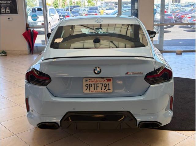 2025 BMW M240 i