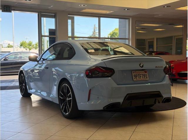 2025 BMW M240 i