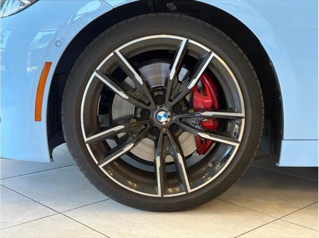 2025 BMW M240 i