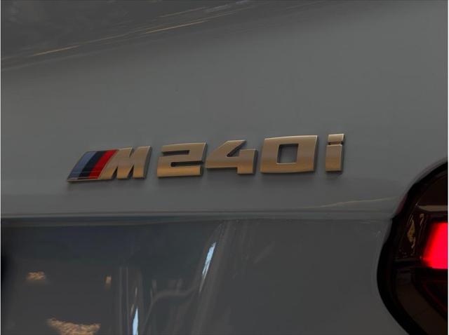 2025 BMW M240 i
