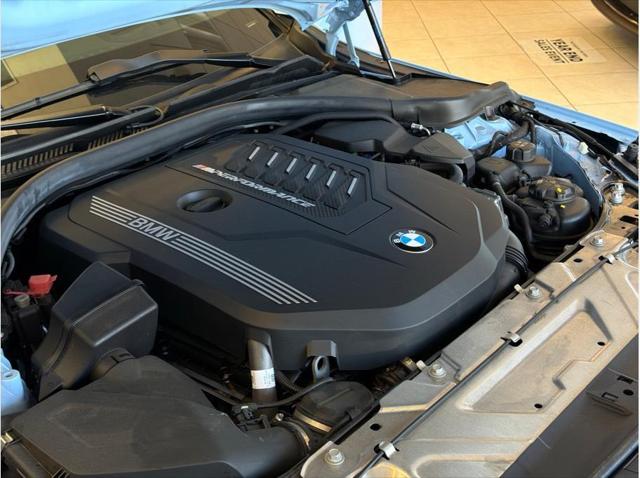 2025 BMW M240 i