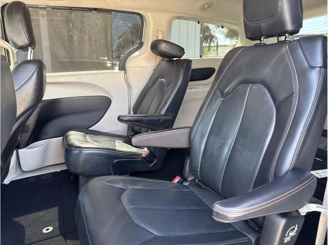 2020 Chrysler Pacifica Touring L