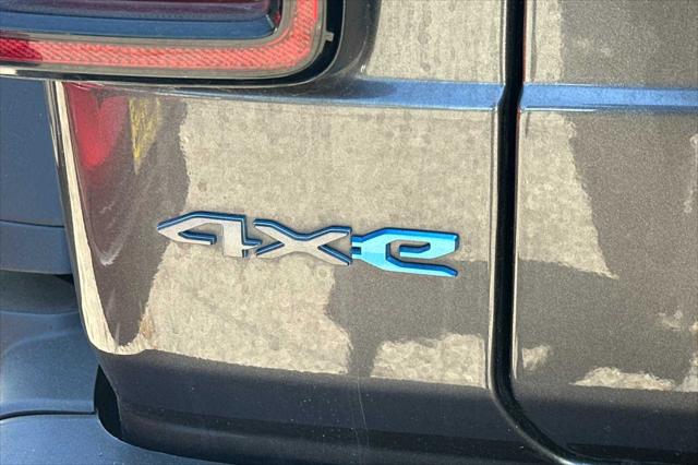 2025 Jeep Wrangler 4xe Willys 4xe