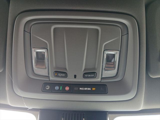 2026 Chevrolet Silverado 1500 2WD Crew Cab Short Bed Custom