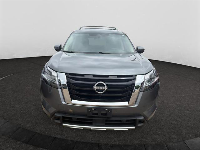 2023 Nissan Pathfinder SL 4WD