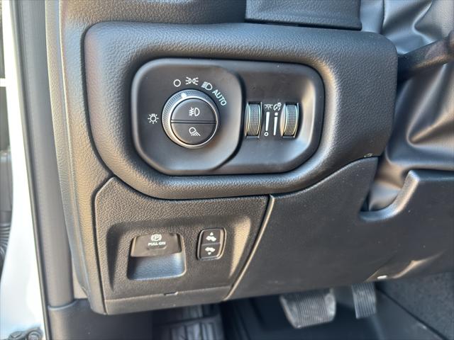 2026 Ram 1500 Rebel Crew Cab 4x4 5'7" Box