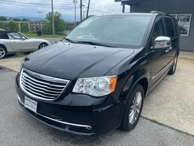 2013 Chrysler Town & Country Touring-L for sale in Frederick, MD