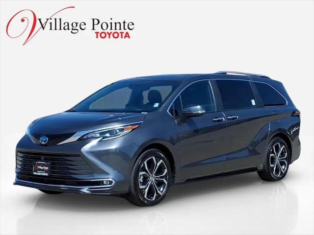 2025 Toyota Sienna Platinum for sale in Omaha, NE