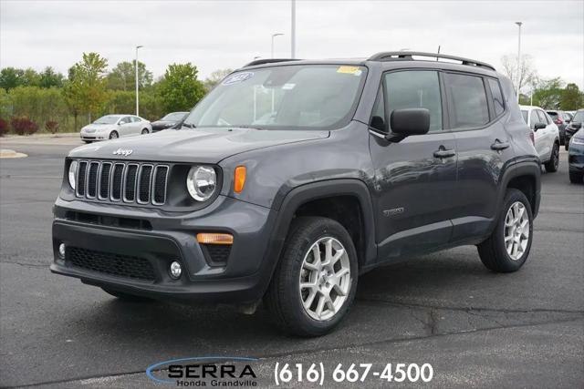2023 Jeep Renegade Latitude 4x4 for sale in Grandville, MI