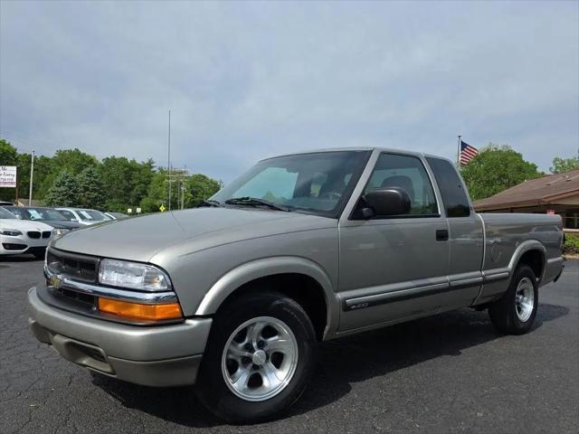 2000 Chevrolet S-10 LS for sale near Fairfield, OH