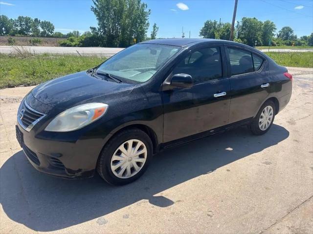2012 Nissan Versa 1.6 SV for sale in Kansas City, KS