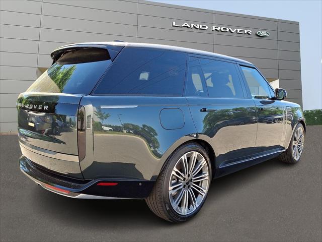2026 Land Rover Range Rover P530 SE 7 Seat