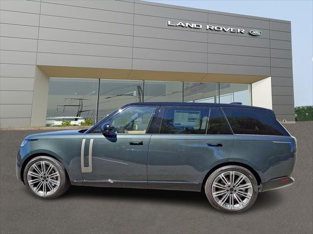 2026 Land Rover Range Rover P530 SE 7 Seat