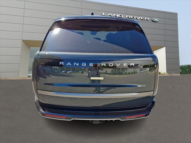 2026 Land Rover Range Rover P530 SE 7 Seat