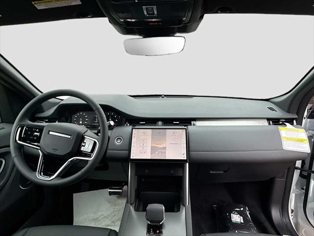 2026 Land Rover Discovery Sport Landmark