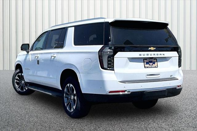 2026 Chevrolet Suburban LT, 4WD