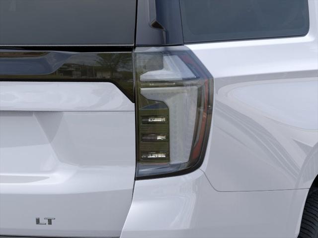 2026 Chevrolet Suburban LT, 4WD