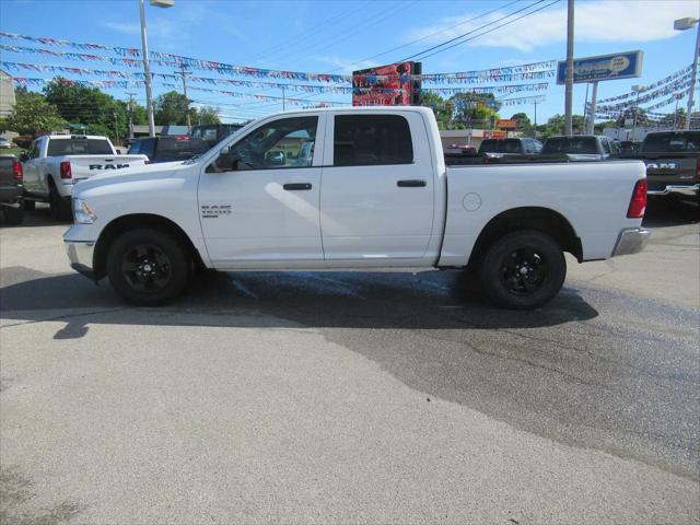 2023 Ram 1500 Classic SLT Crew Cab 4x4 5'7" Box