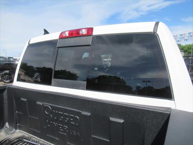2023 Ram 1500 Classic SLT Crew Cab 4x4 5'7" Box