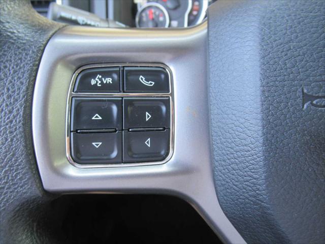 2023 Ram 1500 Classic SLT Crew Cab 4x4 5'7" Box