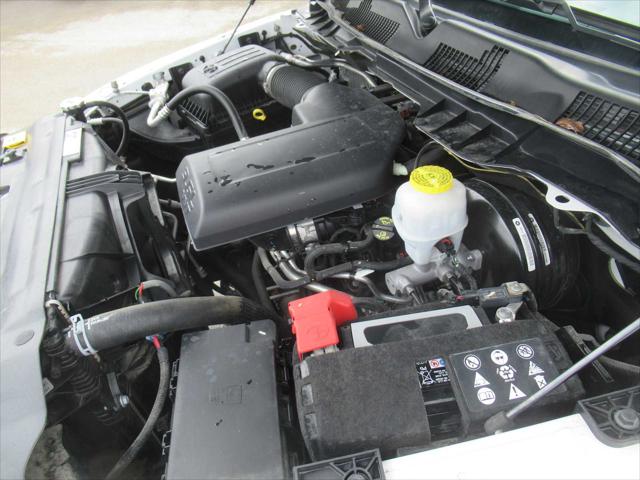 2024 Ram 1500 Classic Warlock Crew Cab 4x4 5'7" Box