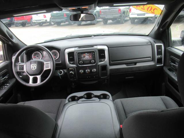 2024 Ram 1500 Classic Warlock Crew Cab 4x4 5'7" Box